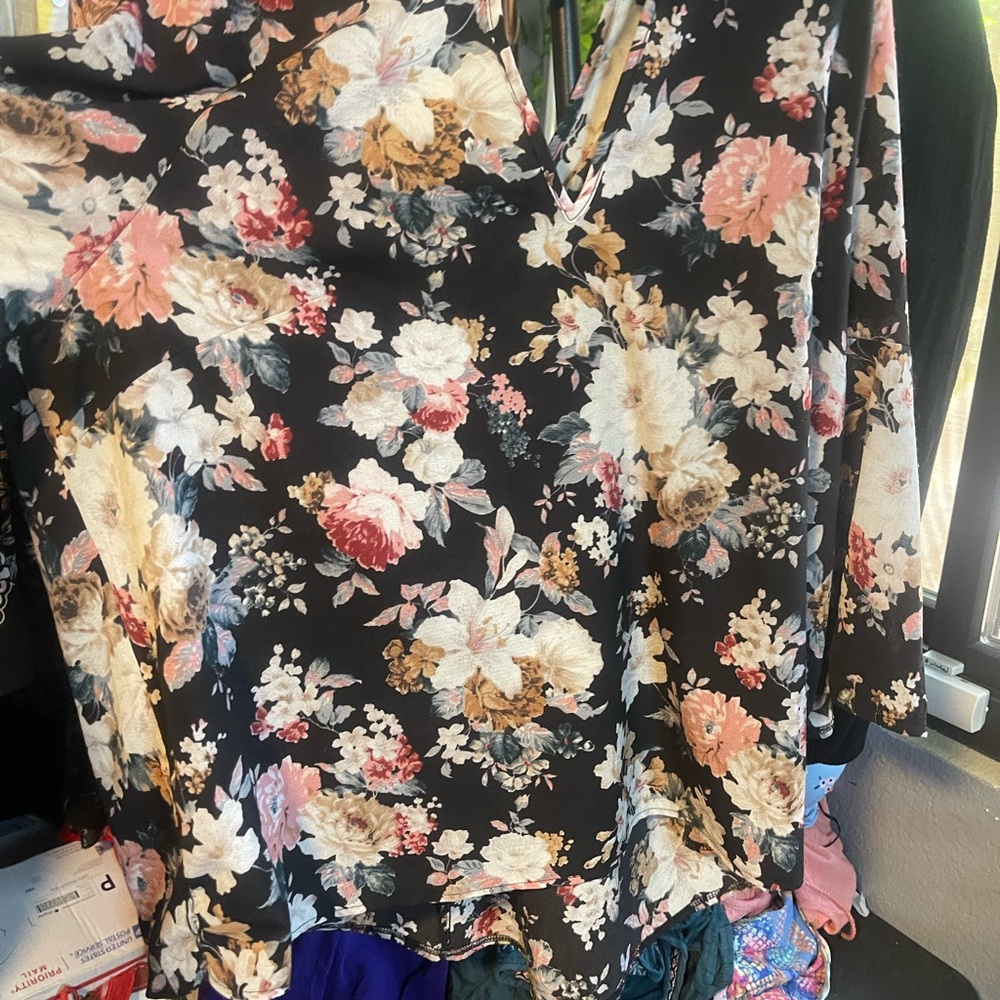 Floral Black Blouse